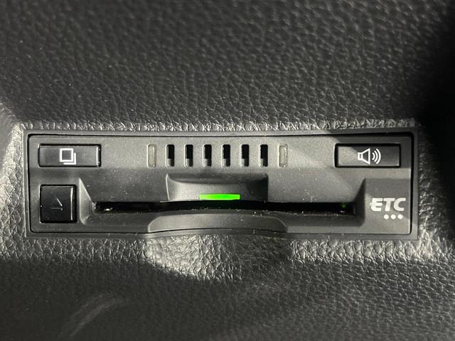 ヤリスクロス ハイブリッドG 禁煙車 衝突軽減装置 純正8型ディスプレイオーディオ バックカメラ レーダークルーズ ETC AC100Vコンセント オートハイビーム スマートキー オートエアコン Bluetooth(6枚目)