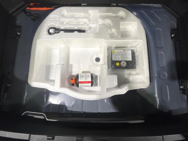 ヤリスクロス ハイブリッドG 禁煙車 衝突軽減装置 純正8型ディスプレイオーディオ バックカメラ レーダークルーズ ETC AC100Vコンセント オートハイビーム スマートキー オートエアコン Bluetooth(51枚目)