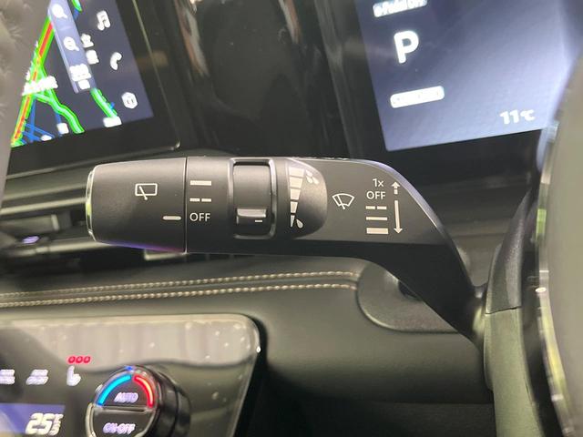 セレナ e-パワー ハイウェイスターV 登録済未使用車 プロパイロット 衝突軽減装置 純正12.3型ナビ アラウンドビューモニター ハンズフリー両側電動スライド AppleCarPlay ワイヤレス充電器 LEDヘッド&フォグ ETC2.0(35枚目)