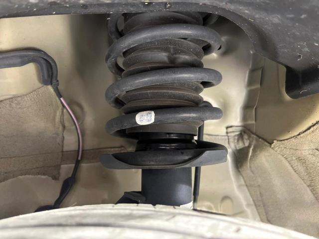 タント ファンクロス 禁煙車 衝突軽減装置 純正ナビ パノラマモニター 両側電動スライド シートヒーター オートハイビーム LEDヘッド&フォグ スマートキー オートエアコン Bluetooth フルセグTV ルーフレール(20枚目)