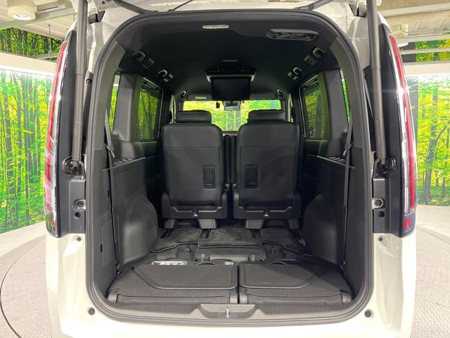 ステップワゴン e:HEVスパーダ 禁煙車 ホンダセンシング 純正11.4型ナビ フリップダウンモニター 全周囲カメラ 両側電動スライド 電動リアゲート シートヒーター パドルシフト ETC リアオートエアコン 2列目オットマン(10枚目)