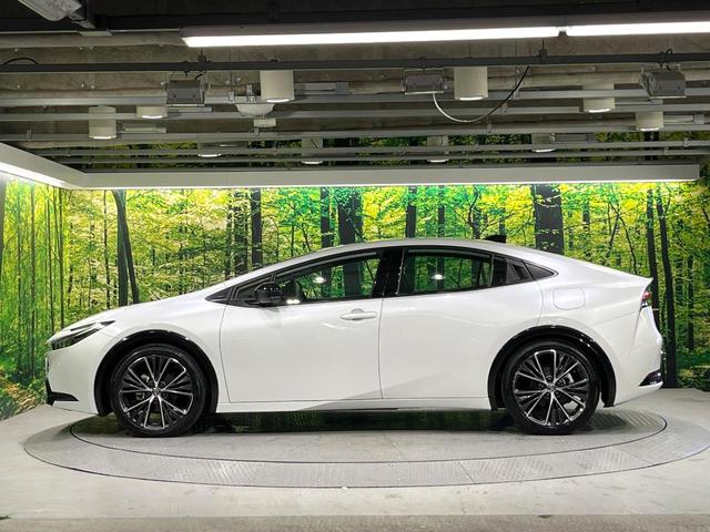 プリウス Z 禁煙車 パノラマルーフ セーフティセンス 純正12.3型ナビ 全周囲カメラ デジタルインナーミラー シートエアコン ブラインドスポットモニター AC100V電源 パークアシスト 電動リアゲート ETC(44枚目)