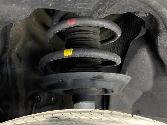 ハリアー Ｇ　禁煙車　衝突軽減装置　純正１２．３型ディスプレイオーディオ　バックカメラ　ブラインドスポットモニター　レーダークルーズ　パワーシート　デジタルインナーミラー　パワーバックドア　ＬＥＤヘッド＆フォグ（20枚目）