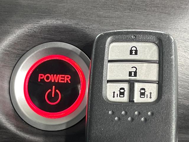 フリードハイブリッド ハイブリッド・Ｇブラックスタイル　禁煙車　衝突軽減装置　純正ナビ　バックカメラ　両側電動スライド　アダプティブクルーズ　シートヒーター　ＬＥＤヘッド　オートライト　オートエアコン　スマートキー　ＥＴＣ　ドラレコ　誤発進抑制機能（37枚目）