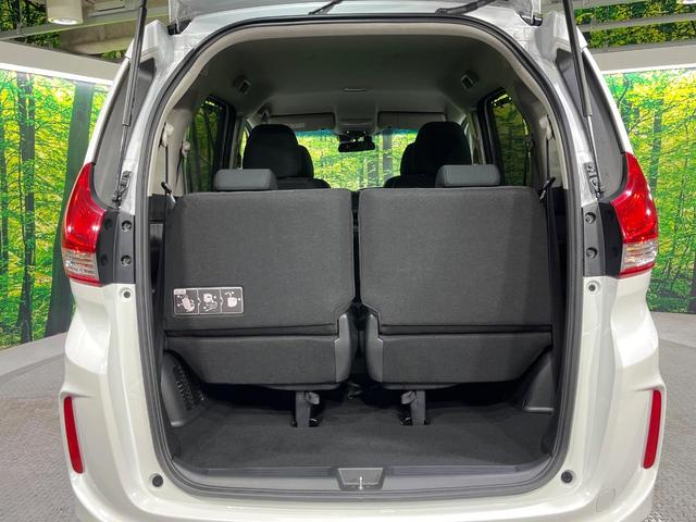 フリードハイブリッド ハイブリッド・Ｇブラックスタイル　禁煙車　衝突軽減装置　純正ナビ　バックカメラ　両側電動スライド　アダプティブクルーズ　シートヒーター　ＬＥＤヘッド　オートライト　オートエアコン　スマートキー　ＥＴＣ　ドラレコ　誤発進抑制機能（42枚目）