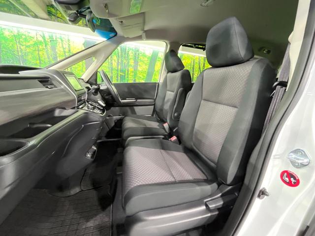 フリードハイブリッド ハイブリッド・Ｇブラックスタイル　禁煙車　衝突軽減装置　純正ナビ　バックカメラ　両側電動スライド　アダプティブクルーズ　シートヒーター　ＬＥＤヘッド　オートライト　オートエアコン　スマートキー　ＥＴＣ　ドラレコ　誤発進抑制機能（44枚目）