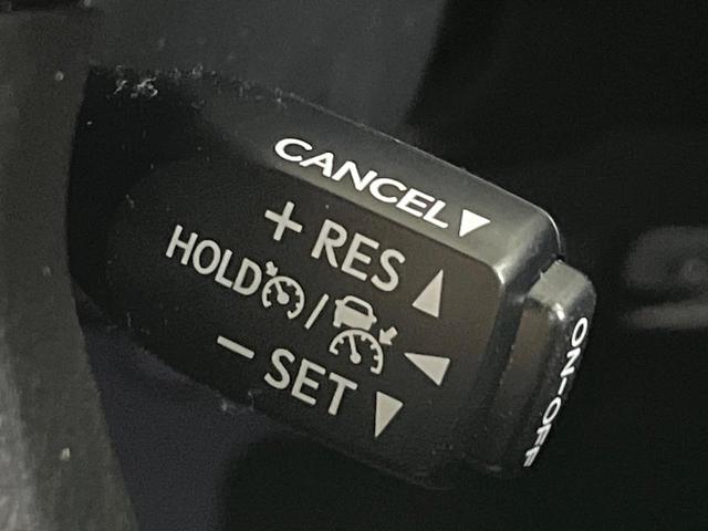 ランドクルーザープラド ＴＸ　Ｌパッケージ　７０ｔｈアニバーサリーリミテッド　ムーンルーフ　禁煙車　衝突軽減装置　ＢＩＧ－Ｘ１１型　バックカメラ　レーダークルーズ　シートベンチレーション　パワーシート　革シート　ルーフレール　ＬＥＤヘッド＆フォグ　オートハイビーム（22枚目）