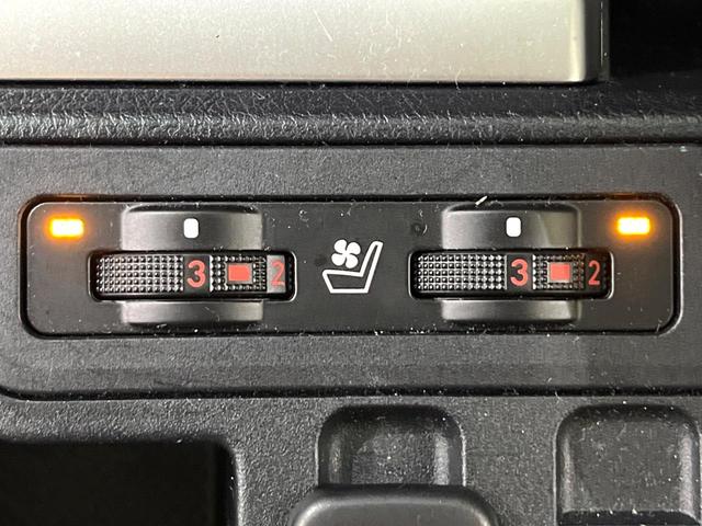 ランドクルーザープラド ＴＸ　Ｌパッケージ　７０ｔｈアニバーサリーリミテッド　ムーンルーフ　禁煙車　衝突軽減装置　ＢＩＧ－Ｘ１１型　バックカメラ　レーダークルーズ　シートベンチレーション　パワーシート　革シート　ルーフレール　ＬＥＤヘッド＆フォグ　オートハイビーム（24枚目）