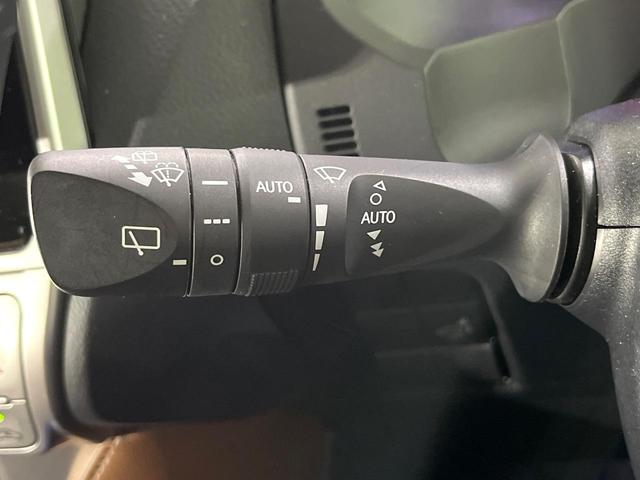 ランドクルーザープラド ＴＸ　Ｌパッケージ　７０ｔｈアニバーサリーリミテッド　ムーンルーフ　禁煙車　衝突軽減装置　ＢＩＧ－Ｘ１１型　バックカメラ　レーダークルーズ　シートベンチレーション　パワーシート　革シート　ルーフレール　ＬＥＤヘッド＆フォグ　オートハイビーム（35枚目）