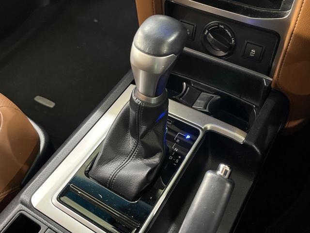 ランドクルーザープラド ＴＸ　Ｌパッケージ　７０ｔｈアニバーサリーリミテッド　ムーンルーフ　禁煙車　衝突軽減装置　ＢＩＧ－Ｘ１１型　バックカメラ　レーダークルーズ　シートベンチレーション　パワーシート　革シート　ルーフレール　ＬＥＤヘッド＆フォグ　オートハイビーム（38枚目）