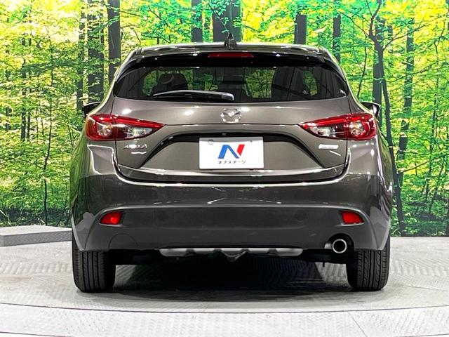 アクセラスポーツ １５Ｓ　禁煙車　マツダコネクトナビ　バックカメラ　デュアルエアコン　ＨＩＤヘッドライト　オートライト　スマートキー　ＥＴＣ　Ｂｌｕｅｔｏｏｔｈ　ステアリングスイッチ　プライバシーガラス　純正１６インチＡＷ（15枚目）