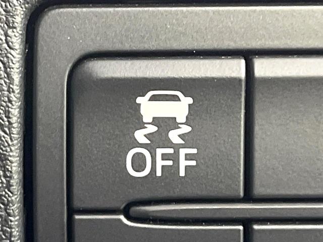 アクセラスポーツ １５Ｓ　禁煙車　マツダコネクトナビ　バックカメラ　デュアルエアコン　ＨＩＤヘッドライト　オートライト　スマートキー　ＥＴＣ　Ｂｌｕｅｔｏｏｔｈ　ステアリングスイッチ　プライバシーガラス　純正１６インチＡＷ（21枚目）