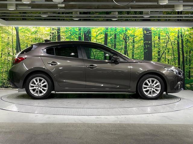 アクセラスポーツ １５Ｓ　禁煙車　マツダコネクトナビ　バックカメラ　デュアルエアコン　ＨＩＤヘッドライト　オートライト　スマートキー　ＥＴＣ　Ｂｌｕｅｔｏｏｔｈ　ステアリングスイッチ　プライバシーガラス　純正１６インチＡＷ（40枚目）