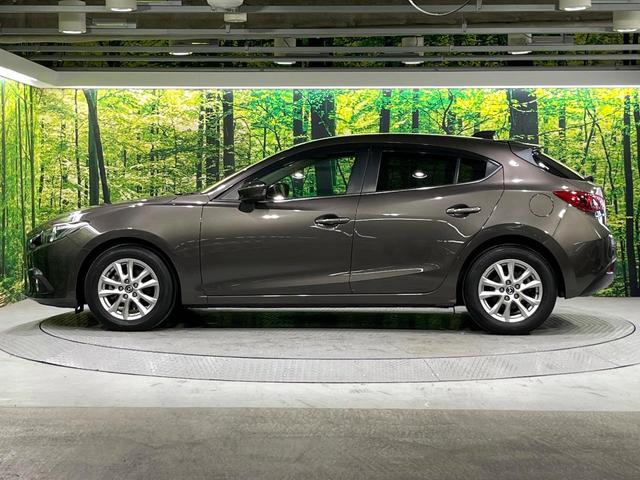 アクセラスポーツ １５Ｓ　禁煙車　マツダコネクトナビ　バックカメラ　デュアルエアコン　ＨＩＤヘッドライト　オートライト　スマートキー　ＥＴＣ　Ｂｌｕｅｔｏｏｔｈ　ステアリングスイッチ　プライバシーガラス　純正１６インチＡＷ（41枚目）