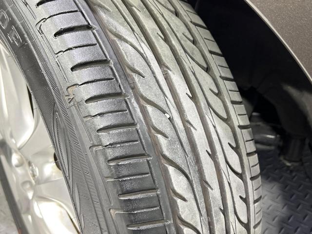 アクセラスポーツ １５Ｓ　禁煙車　マツダコネクトナビ　バックカメラ　デュアルエアコン　ＨＩＤヘッドライト　オートライト　スマートキー　ＥＴＣ　Ｂｌｕｅｔｏｏｔｈ　ステアリングスイッチ　プライバシーガラス　純正１６インチＡＷ（45枚目）