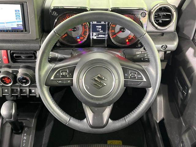ジムニーシエラ ＪＣ　禁煙車　衝突軽減装置　ＳＤナビ　ＥＴＣ　シートヒーター　クルコン　ＬＥＤヘッド　オートライト　オートエアコン　スマートキー　ステアリングスイッチ　車線逸脱警報　誤発進抑制機能　電動格納ミラー（8枚目）