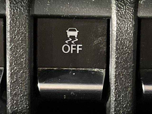 ジムニーシエラ ＪＣ　禁煙車　衝突軽減装置　ＳＤナビ　ＥＴＣ　シートヒーター　クルコン　ＬＥＤヘッド　オートライト　オートエアコン　スマートキー　ステアリングスイッチ　車線逸脱警報　誤発進抑制機能　電動格納ミラー（25枚目）