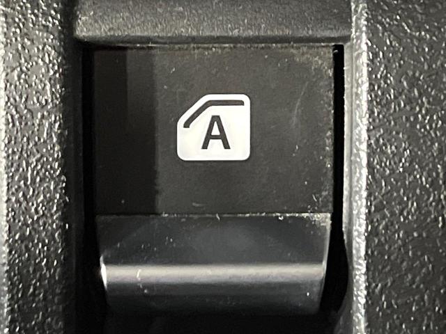 ジムニーシエラ ＪＣ　禁煙車　衝突軽減装置　ＳＤナビ　ＥＴＣ　シートヒーター　クルコン　ＬＥＤヘッド　オートライト　オートエアコン　スマートキー　ステアリングスイッチ　車線逸脱警報　誤発進抑制機能　電動格納ミラー（45枚目）