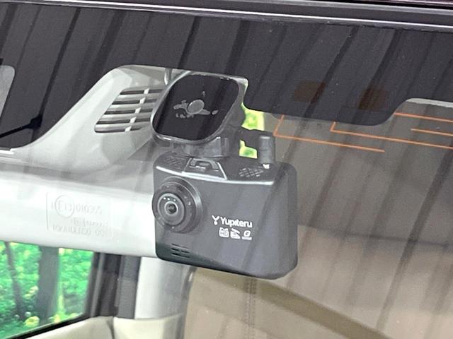 アルトラパンＬＣ Ｘ　２トーンカラー　禁煙車　衝突軽減装置　純正ナビ　全方位モニター　シートヒーター　ＬＥＤヘッド　オートライト　オートエアコン　スマートキー　ドラレコ　Ｂｌｕｅｔｏｏｔｈ　フルセグＴＶ　誤発進抑制機能（21枚目）