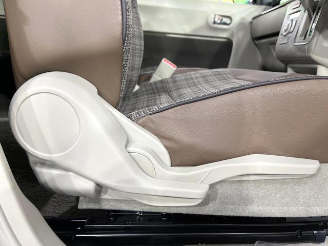 アルトラパンＬＣ Ｘ　２トーンカラー　禁煙車　衝突軽減装置　純正ナビ　全方位モニター　シートヒーター　ＬＥＤヘッド　オートライト　オートエアコン　スマートキー　ドラレコ　Ｂｌｕｅｔｏｏｔｈ　フルセグＴＶ　誤発進抑制機能（33枚目）