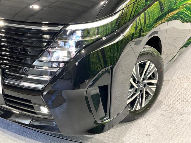 セレナ ｅ－パワー　ハイウェイスターＶ　登録済み未使用車　プロパイロット　純正１２．３型ナビ　全周囲カメラ　両側電動ドア　デジタルミラー　ＥＴＣ　ブラインドスポットモニター　電動パーキングブレーキ　コーナーセンサー　リアオートエアコン（12枚目）