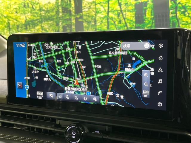 セレナ ｅ－パワー　ハイウェイスターＶ　登録済み未使用車　プロパイロット　純正１２．３型ナビ　全周囲カメラ　両側電動ドア　デジタルミラー　ＥＴＣ　ブラインドスポットモニター　電動パーキングブレーキ　コーナーセンサー　リアオートエアコン（21枚目）