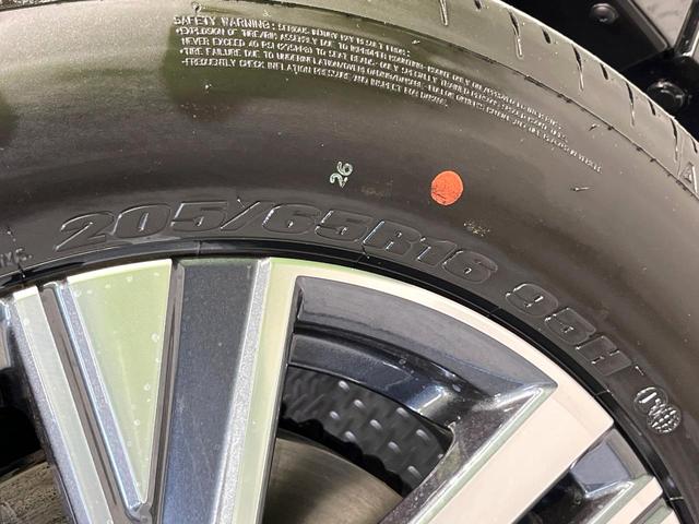 セレナ ｅ－パワー　ハイウェイスターＶ　登録済み未使用車　プロパイロット　純正１２．３型ナビ　全周囲カメラ　両側電動ドア　デジタルミラー　ＥＴＣ　ブラインドスポットモニター　電動パーキングブレーキ　コーナーセンサー　リアオートエアコン（55枚目）