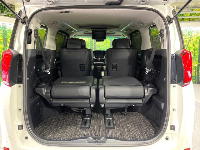 アルファード ２．５Ｓ　Ｃパッケージ　禁煙車　サンルーフ　フリップダウンモニター　純正ディスプレイオーディオ　バックカメラ　衝突軽減装置　レーダークルーズ　パワーバックドア　パワーシート　シートベンチレーション　ステアリングヒーター（10枚目）