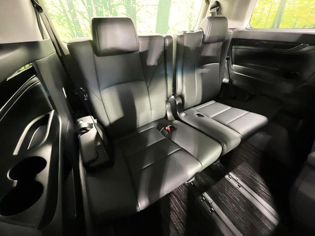 アルファード ２．５Ｓ　Ｃパッケージ　禁煙車　サンルーフ　フリップダウンモニター　純正ディスプレイオーディオ　バックカメラ　衝突軽減装置　レーダークルーズ　パワーバックドア　パワーシート　シートベンチレーション　ステアリングヒーター（22枚目）