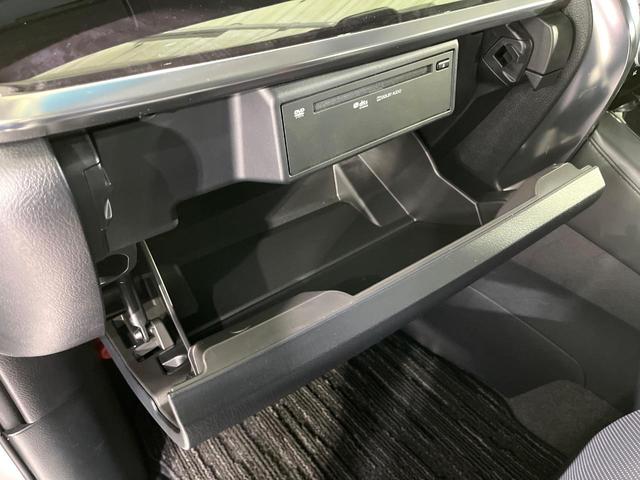 アルファード ２．５Ｓ　Ｃパッケージ　禁煙車　サンルーフ　フリップダウンモニター　純正ディスプレイオーディオ　バックカメラ　衝突軽減装置　レーダークルーズ　パワーバックドア　パワーシート　シートベンチレーション　ステアリングヒーター（50枚目）