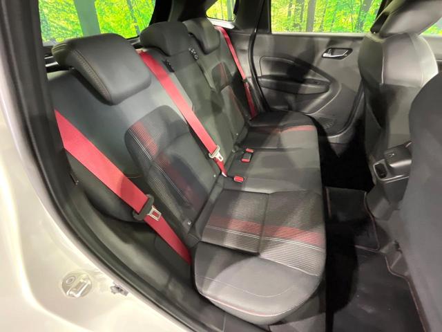 オーラ ニスモ　禁煙車　プロパイロット　衝突軽減　純正９型ナビ　全周囲カメラ　電動パーキングブレーキ　ブラインドスポットモニター　ＥＴＣ　スマートキー　オートエアコン　ＬＥＤライト　オートライト　純正１７ＡＷ（9枚目）