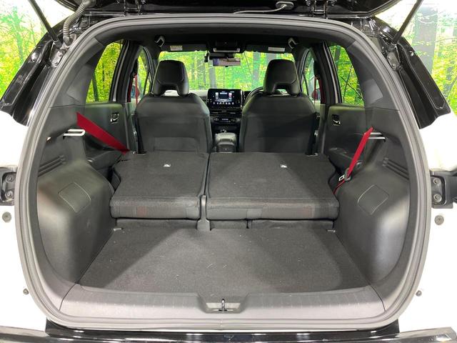 オーラ ニスモ　禁煙車　プロパイロット　衝突軽減　純正９型ナビ　全周囲カメラ　電動パーキングブレーキ　ブラインドスポットモニター　ＥＴＣ　スマートキー　オートエアコン　ＬＥＤライト　オートライト　純正１７ＡＷ（10枚目）