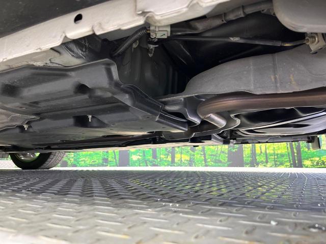 オーラ ニスモ　禁煙車　プロパイロット　衝突軽減　純正９型ナビ　全周囲カメラ　電動パーキングブレーキ　ブラインドスポットモニター　ＥＴＣ　スマートキー　オートエアコン　ＬＥＤライト　オートライト　純正１７ＡＷ（52枚目）