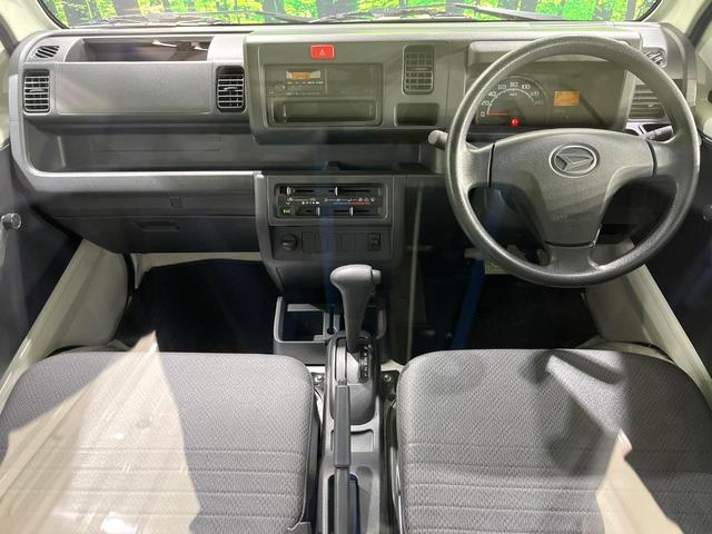 ハイゼットトラック スタンダード　禁煙車　パワーステアリング　ドアバイザー　衝突安全ボディ　ラジオ（2枚目）