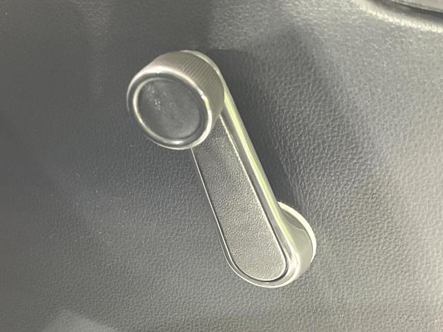 ハイゼットトラック スタンダード　禁煙車　パワーステアリング　ドアバイザー　衝突安全ボディ　ラジオ（26枚目）