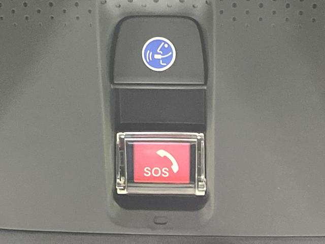 ステップワゴン スパーダ　登録済未使用車　衝突軽減装置　純正１１．４型ナビ　バックカメラ　両側電動スライド　アダプティブクルーズ　ブラインドスポットインフォメーション　シートヒーター　デュアルエアコン　リアオートエアコン（50枚目）