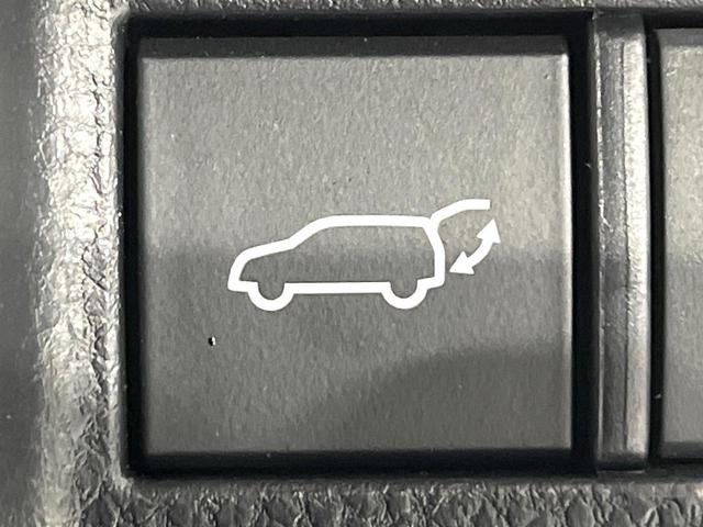 ハリアー Ｚ　ＪＢＬサウンド　禁煙車　衝突軽減装置　純正１２．３型ナビ　パノラミックビューモニター　ブラインドスポットモニター　レーダークルーズ　カラーヘッドアップディスプレイ　パワーシート　パワーバックドア（23枚目）