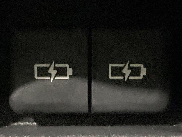 ハリアー Ｚ　ＪＢＬサウンド　禁煙車　衝突軽減装置　純正１２．３型ナビ　パノラミックビューモニター　ブラインドスポットモニター　レーダークルーズ　カラーヘッドアップディスプレイ　パワーシート　パワーバックドア（48枚目）