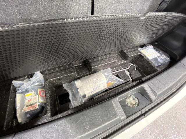 ワゴンRスティングレー T ターボ 禁煙車 SDナビ バックカメラ ETC HIDヘッドライト オートライト オートエアコン スマートキー Bluetooth再生 パドルシフト ステアリングスイッチ 電動格納ミラー(50枚目)