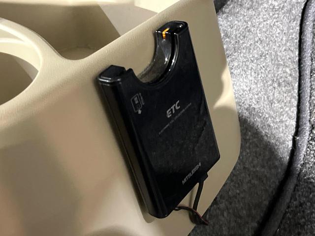 アルト Ｆ　禁煙車　ＥＴＣ　ＣＤ再生　キーレス　パワーウィンドウ　エアコン（3枚目）