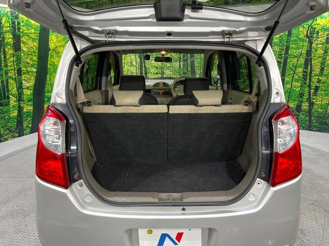 アルト Ｘ　禁煙車　スマートキー　ドラレコ　ＣＤ再生　電動格納ミラー　シートリフター　バニティミラー　エアコン　プライバシーガラス（11枚目）