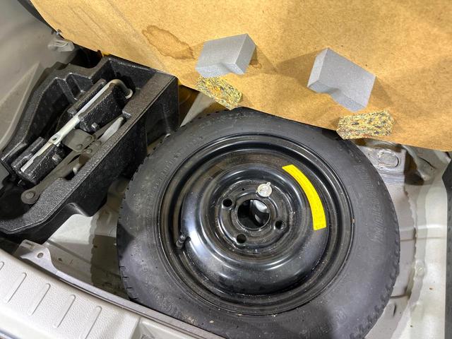 アルト Ｘ　禁煙車　スマートキー　ドラレコ　ＣＤ再生　電動格納ミラー　シートリフター　バニティミラー　エアコン　プライバシーガラス（42枚目）