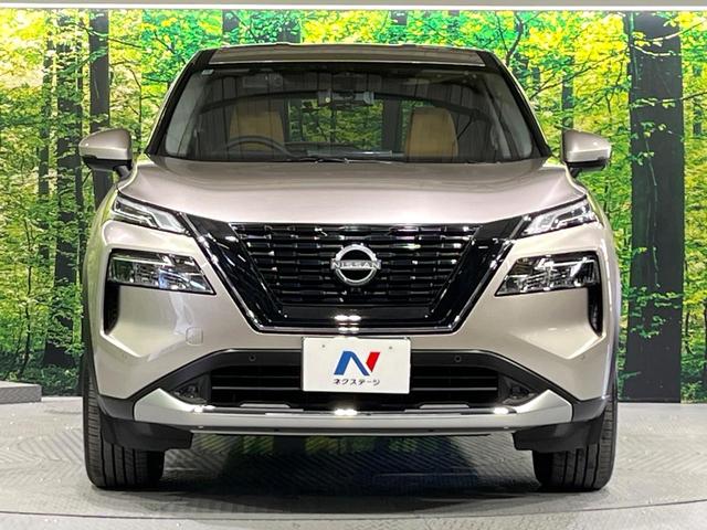 エクストレイル Ｇ　ｅ－４ＯＲＣＥ　４ＷＤ　プロパイロット　禁煙車　エマージェンシーブレーキ　純正１２．３型ナビ　アラウンドビューモニター　パワーバックドア　全席シートヒーター　メモリーシート　リアオートエアコン　ＨＵＤ（14枚目）