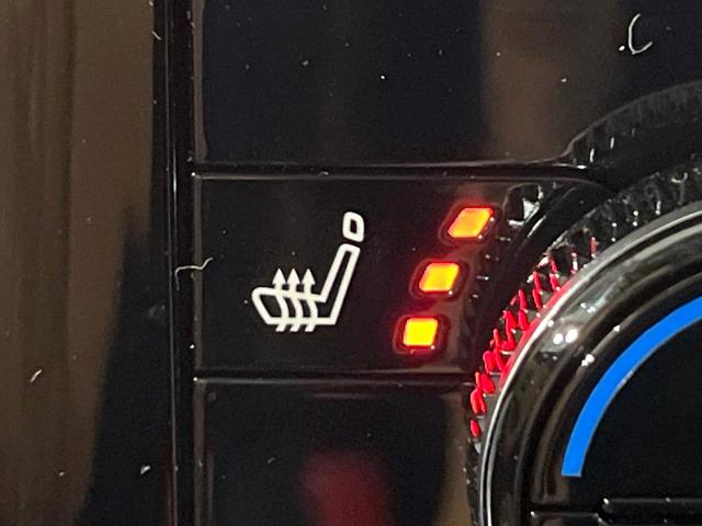 エクストレイル Ｇ　ｅ－４ＯＲＣＥ　４ＷＤ　プロパイロット　禁煙車　エマージェンシーブレーキ　純正１２．３型ナビ　アラウンドビューモニター　パワーバックドア　全席シートヒーター　メモリーシート　リアオートエアコン　ＨＵＤ（31枚目）