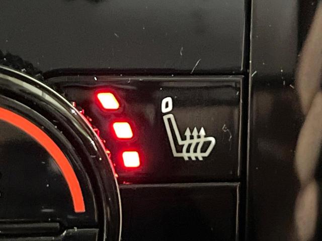 エクストレイル Ｇ　ｅ－４ＯＲＣＥ　４ＷＤ　プロパイロット　禁煙車　エマージェンシーブレーキ　純正１２．３型ナビ　アラウンドビューモニター　パワーバックドア　全席シートヒーター　メモリーシート　リアオートエアコン　ＨＵＤ（32枚目）