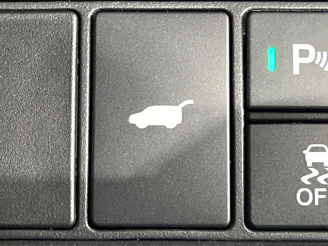 ヴェゼル ｅ：ＨＥＶ　Ｚ　禁煙車　ホンダセンシング　純正９型ナビ　バックカメラ　アダプティブクルーズ　ブラインドスポットインフォメーション　シートヒーター　ハンズフリーパワーバックドア　シーケンシャルターンランプ　ＥＴＣ（23枚目）