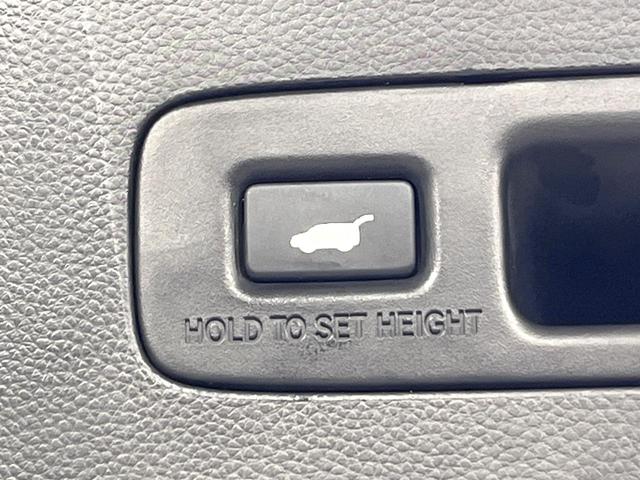 ヴェゼル ｅ：ＨＥＶ　Ｚ　禁煙車　ホンダセンシング　純正９型ナビ　バックカメラ　アダプティブクルーズ　ブラインドスポットインフォメーション　シートヒーター　ハンズフリーパワーバックドア　シーケンシャルターンランプ　ＥＴＣ（24枚目）