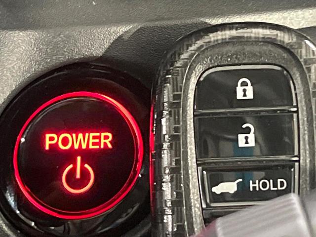 ヴェゼル ｅ：ＨＥＶ　Ｚ　禁煙車　ホンダセンシング　純正９型ナビ　バックカメラ　アダプティブクルーズ　ブラインドスポットインフォメーション　シートヒーター　ハンズフリーパワーバックドア　シーケンシャルターンランプ　ＥＴＣ（40枚目）