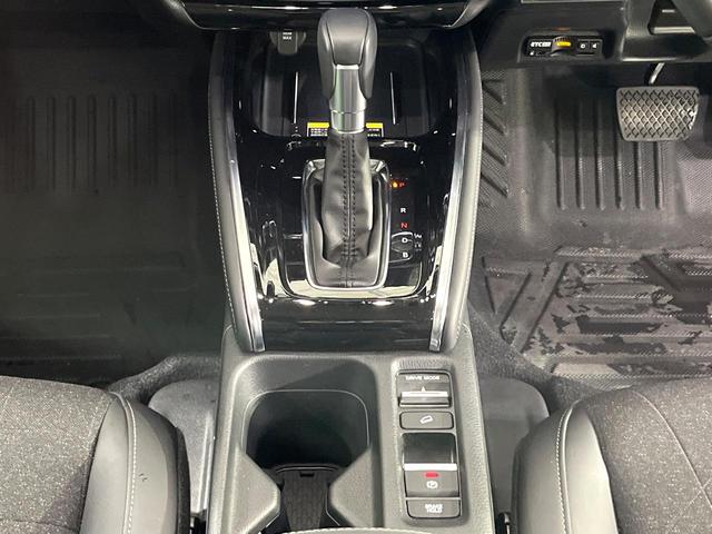 ヴェゼル ｅ：ＨＥＶ　Ｚ　禁煙車　ホンダセンシング　純正９型ナビ　バックカメラ　アダプティブクルーズ　ブラインドスポットインフォメーション　シートヒーター　ハンズフリーパワーバックドア　シーケンシャルターンランプ　ＥＴＣ（41枚目）