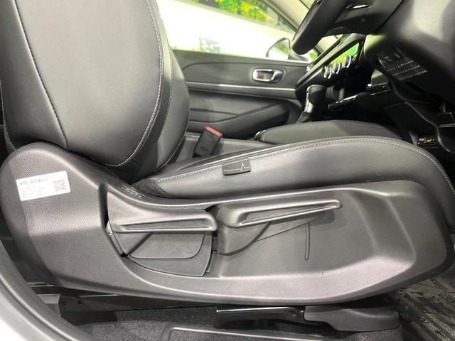 ヴェゼル ｅ：ＨＥＶ　Ｚ　禁煙車　ホンダセンシング　純正９型ナビ　バックカメラ　アダプティブクルーズ　ブラインドスポットインフォメーション　シートヒーター　ハンズフリーパワーバックドア　シーケンシャルターンランプ　ＥＴＣ（42枚目）
